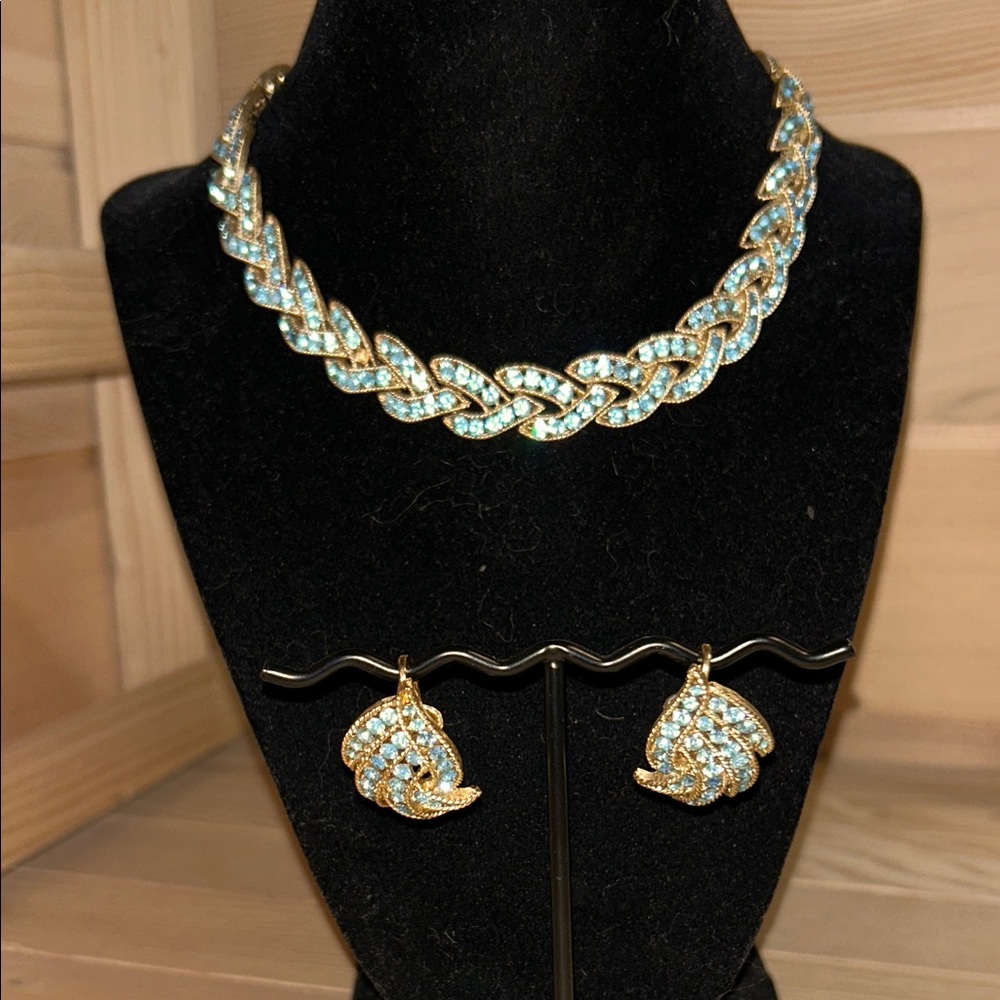 Crown Trifari Gold and Blue Jewelry Set